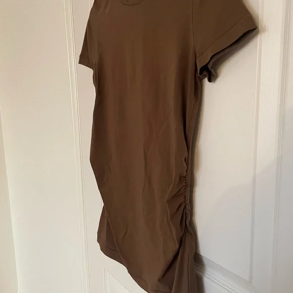 GAP Maternity Brown T-Shirt - Picture 3 of 5